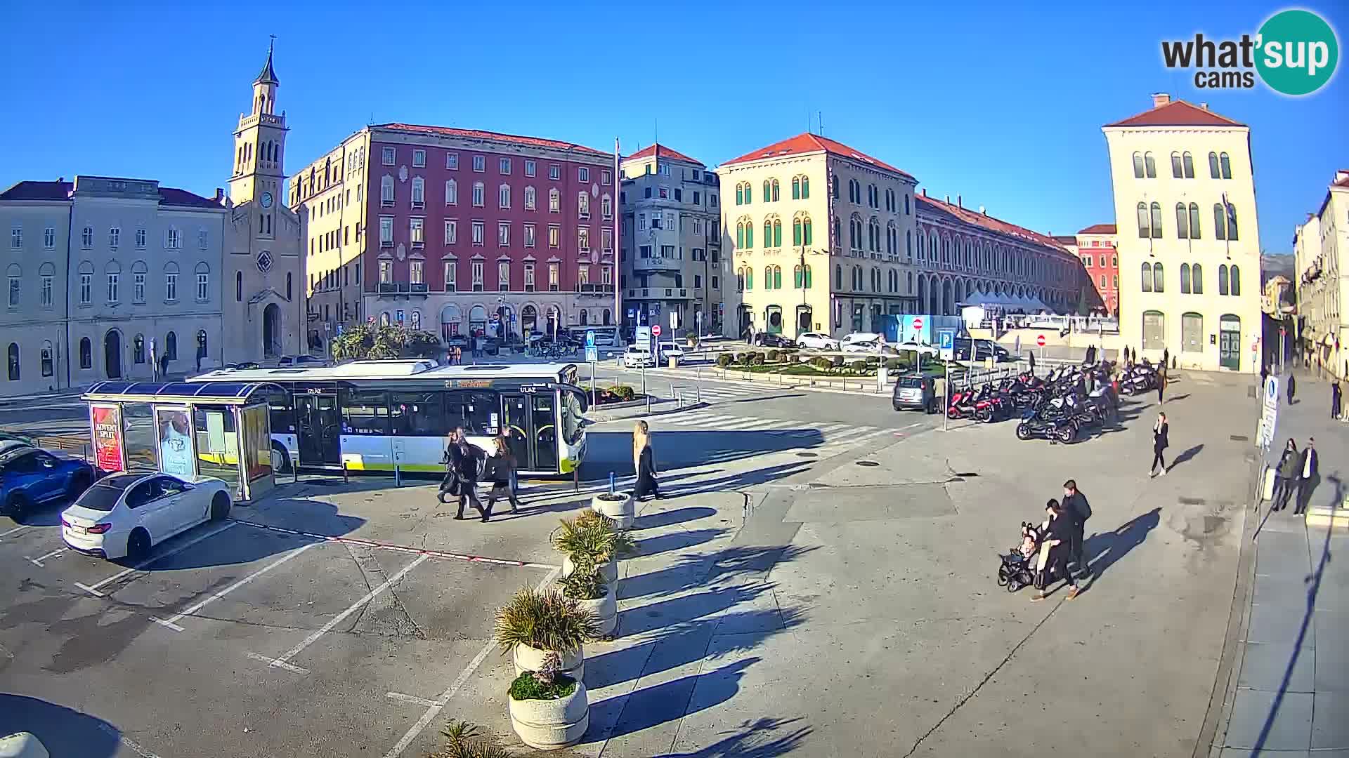 Webcam Split Riva – Prokurative | Trg Republike