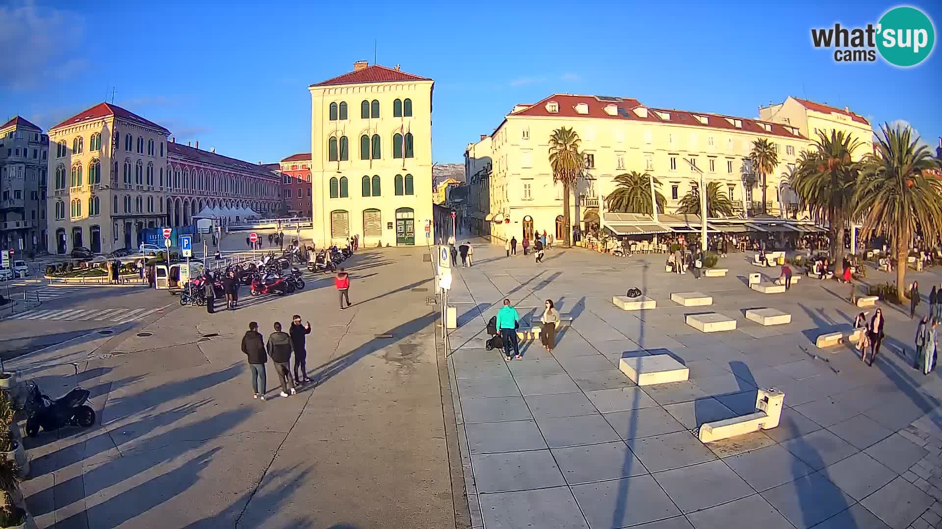 Webcam Split Riva – Prokurative | Trg Republike