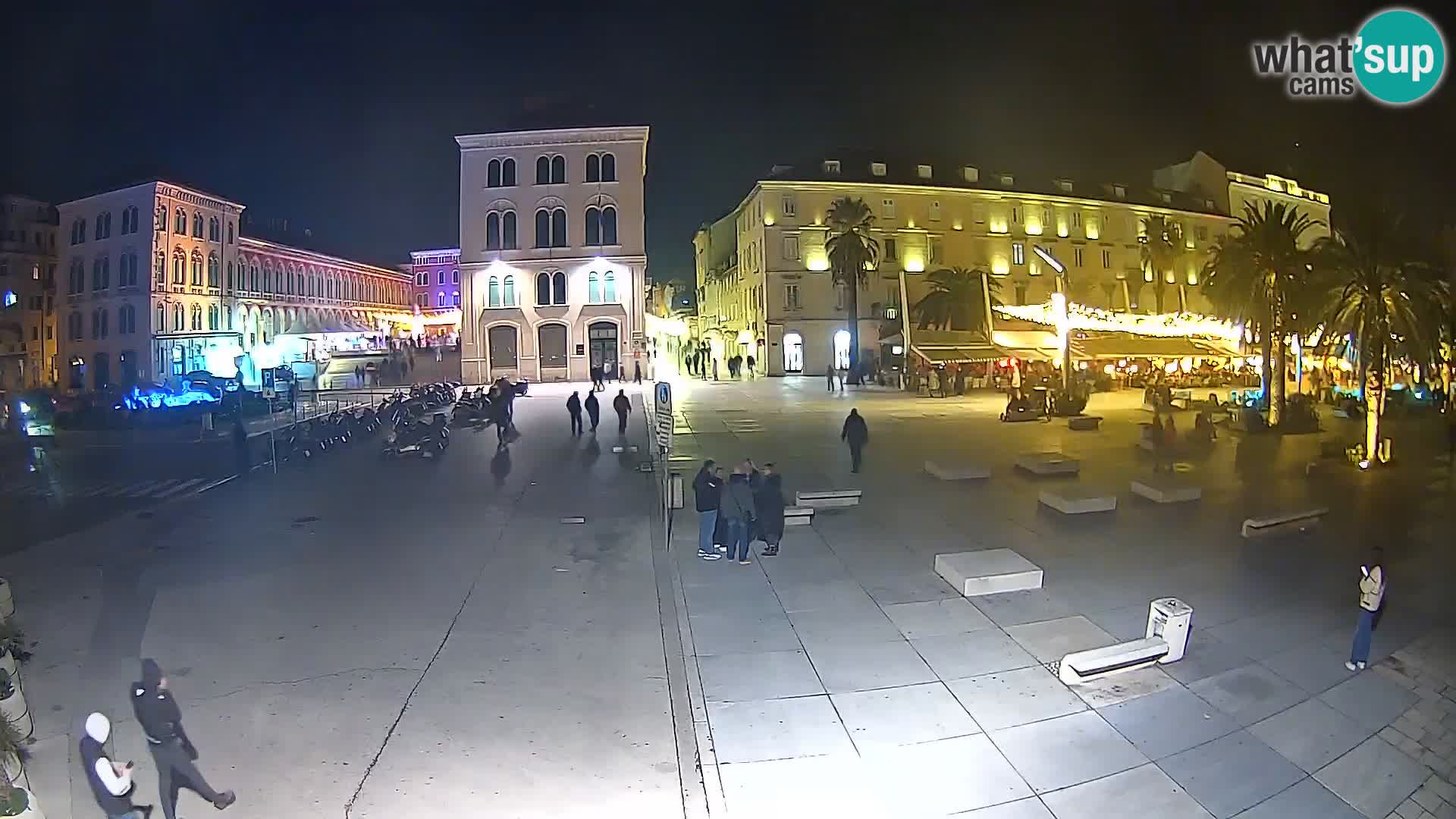 Webcam Split Riva – Prokurative | Trg Republike