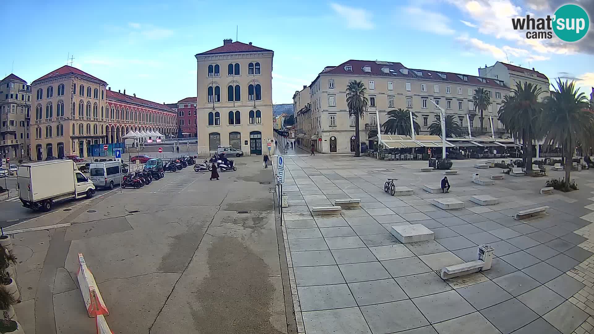 Webcam Split Riva – Prokurative | Trg Republike
