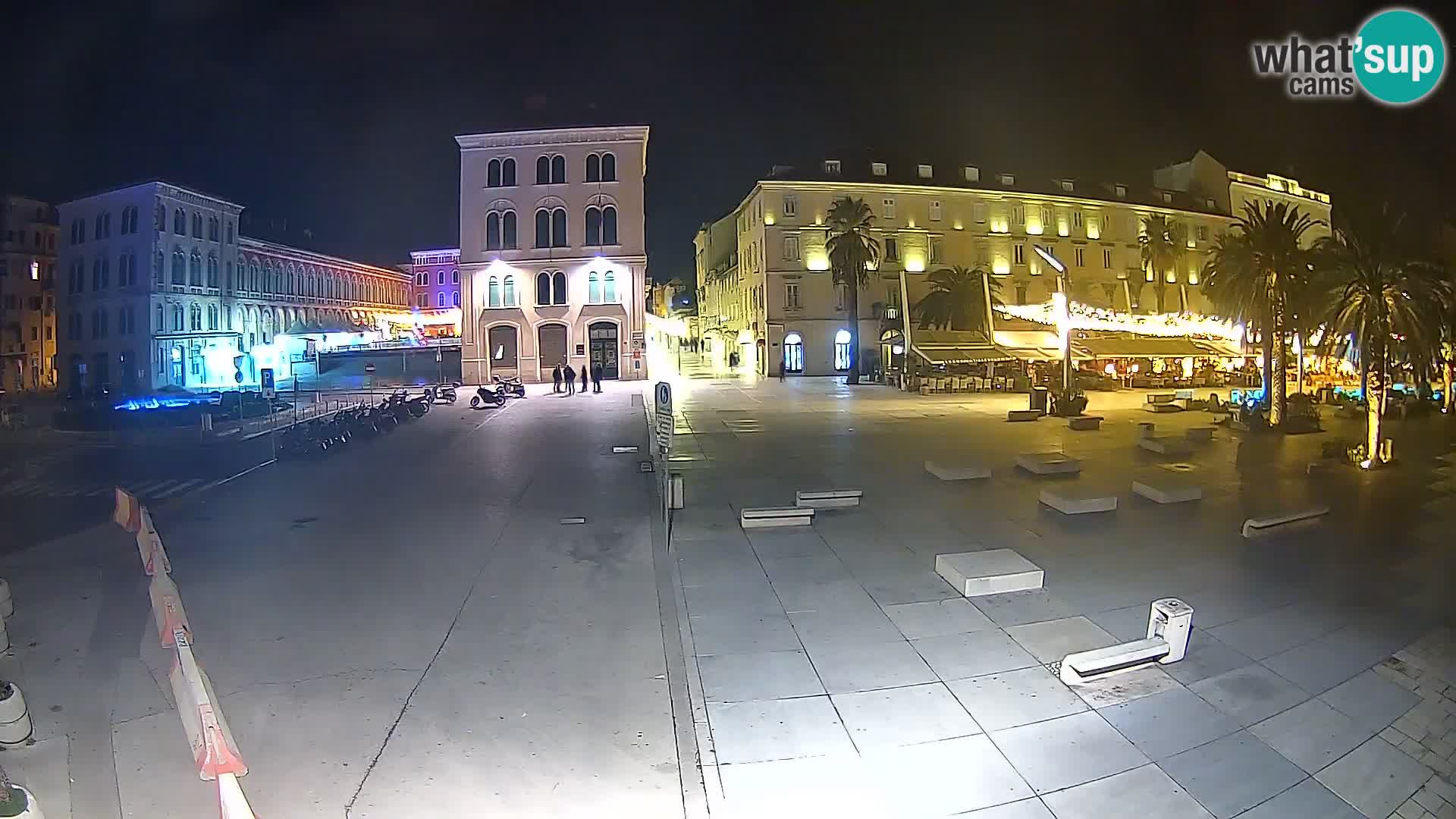 Webcam Split Riva – Prokurative | Trg Republike