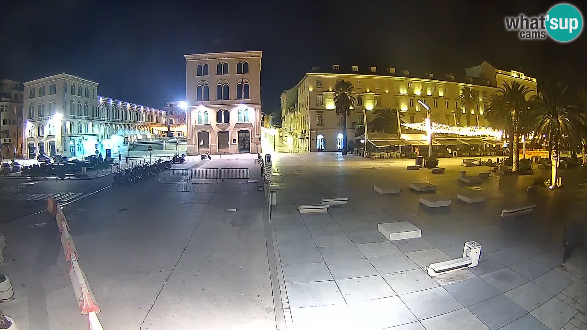 Webcam Split Riva – Prokurative | Trg Republike