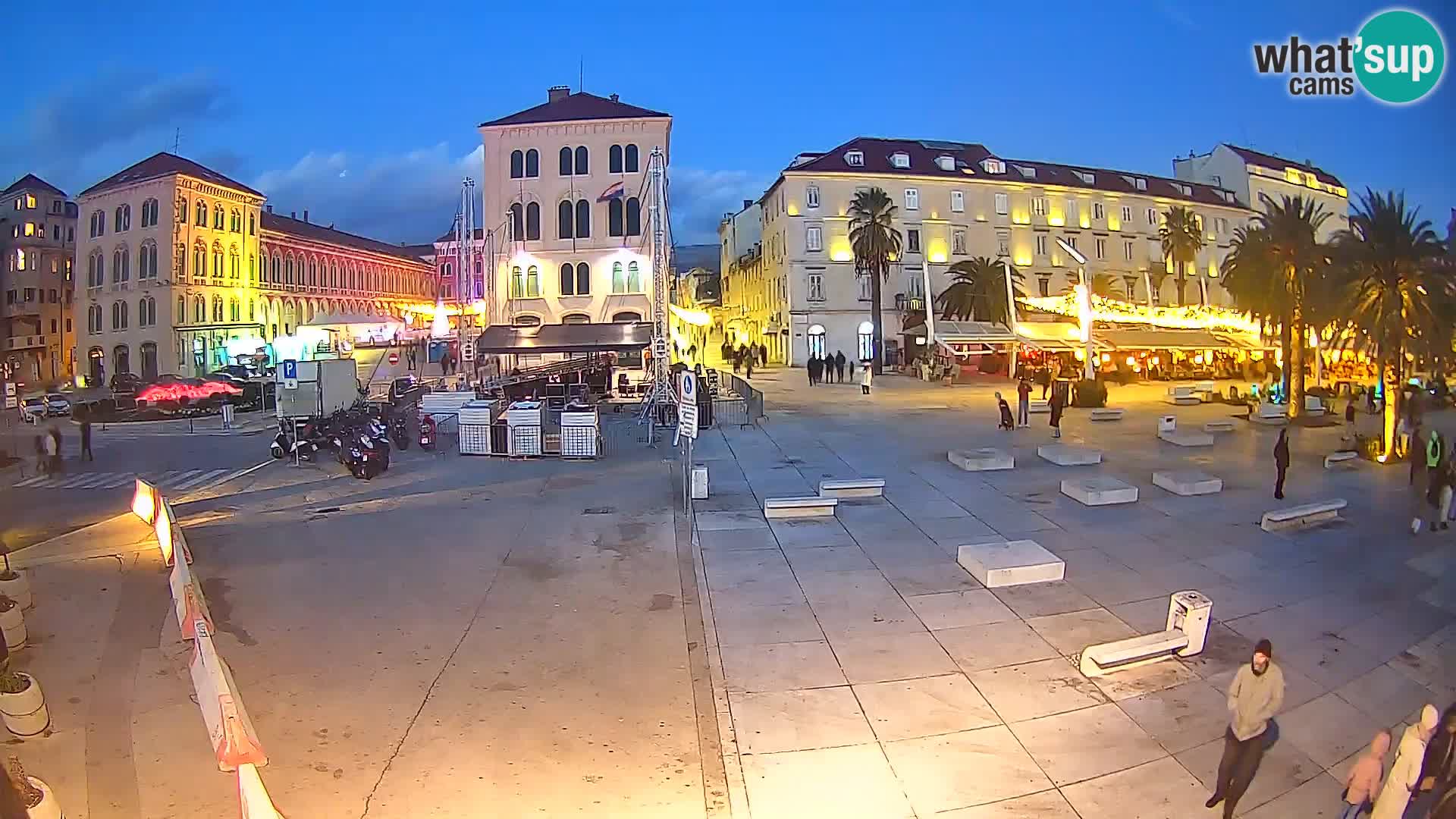 Webcam Split Riva – Prokurative | Trg Republike