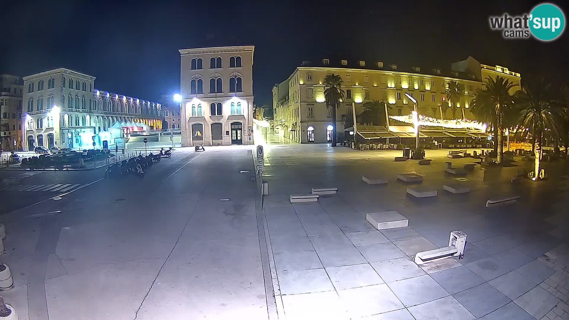 Webcam Split Riva – Prokurative | Trg Republike