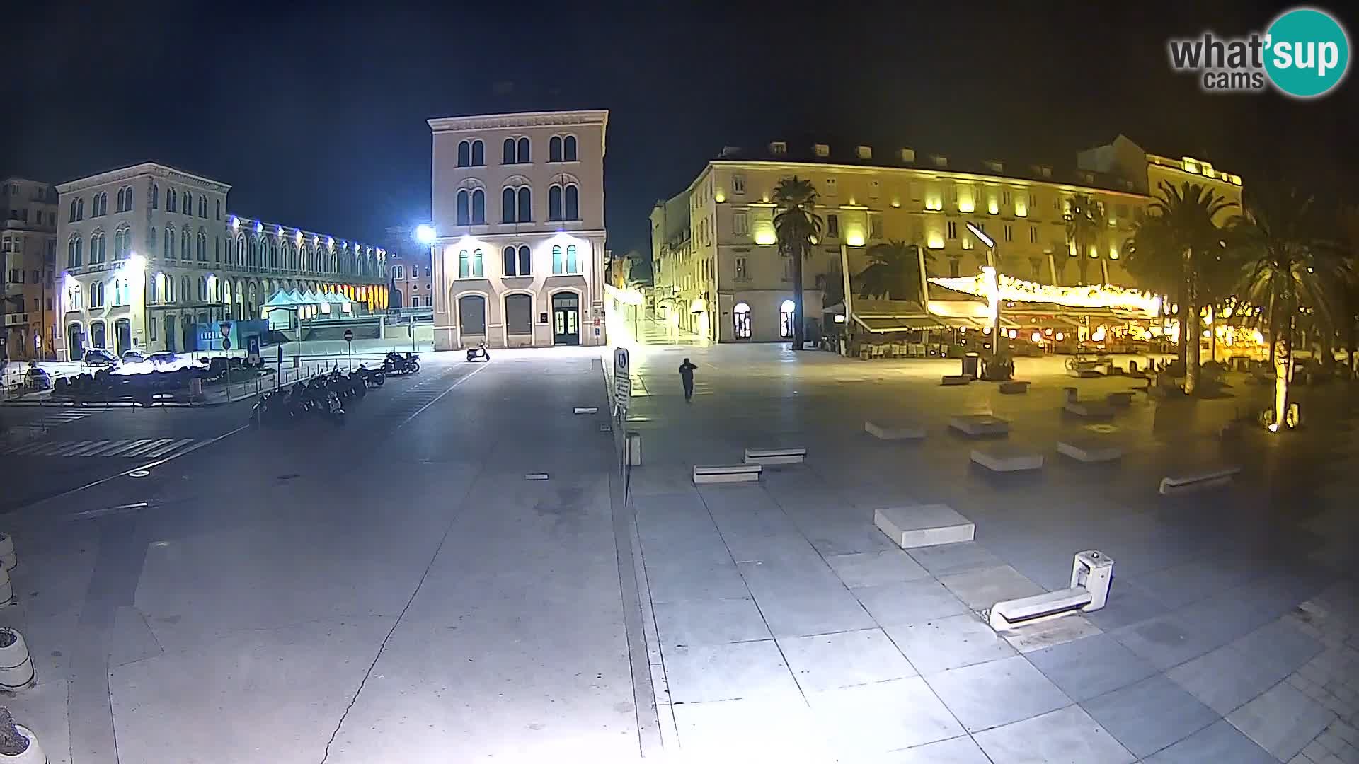 Webcam Split Riva – Prokurative | Trg Republike