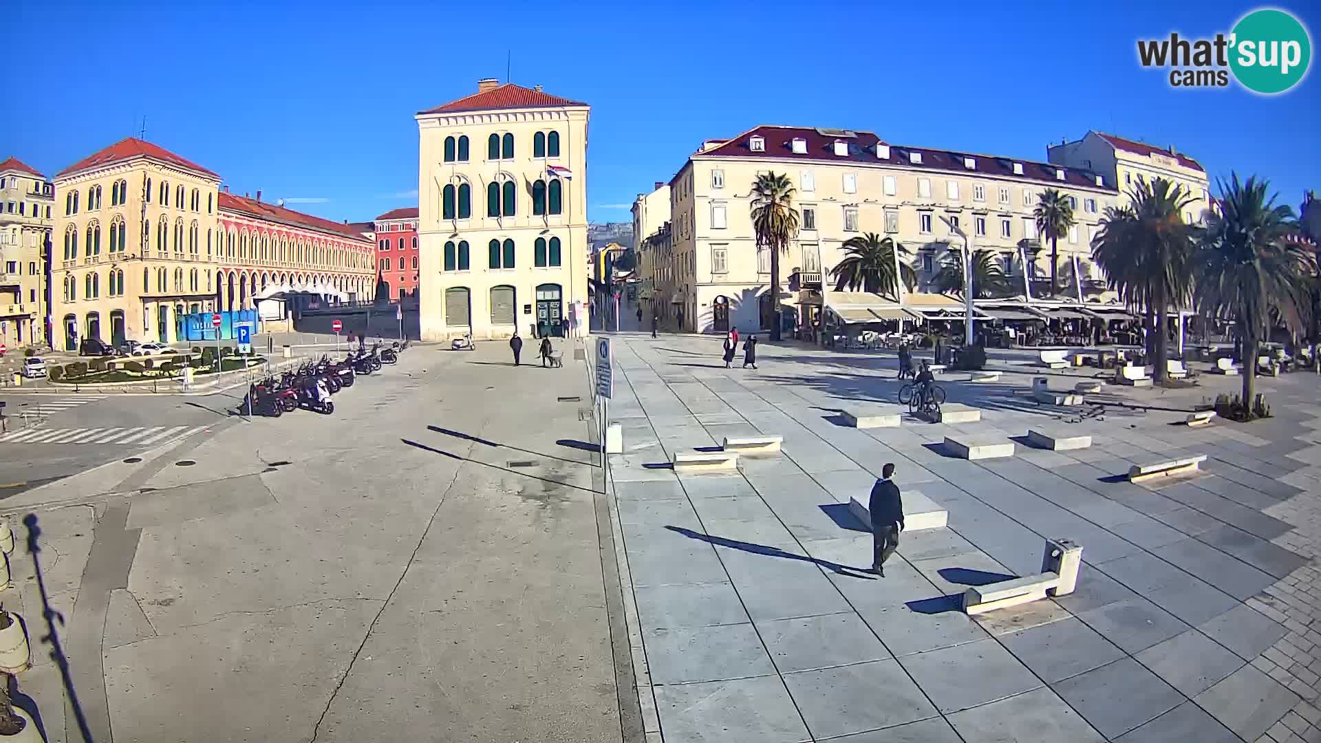 Webcam Split Riva – Prokurative | Trg Republike