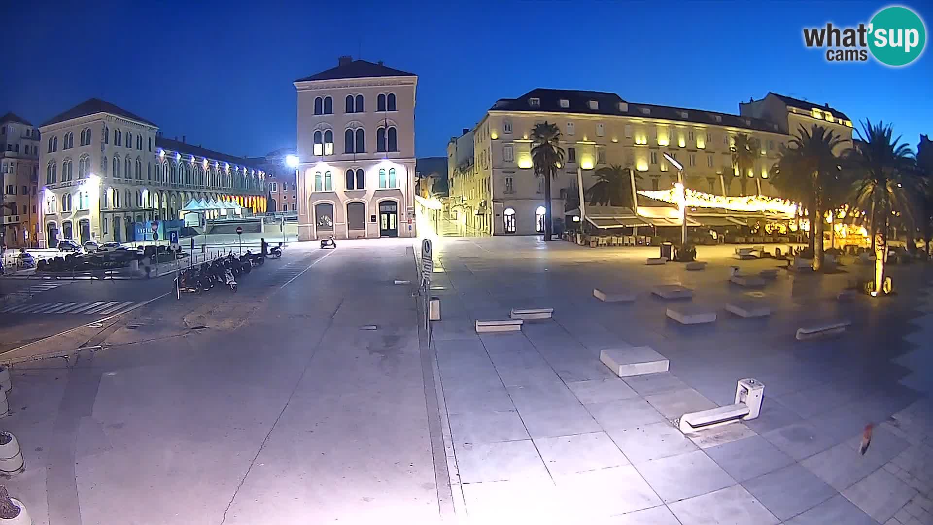 Webcam Split Riva – Prokurative | Trg Republike