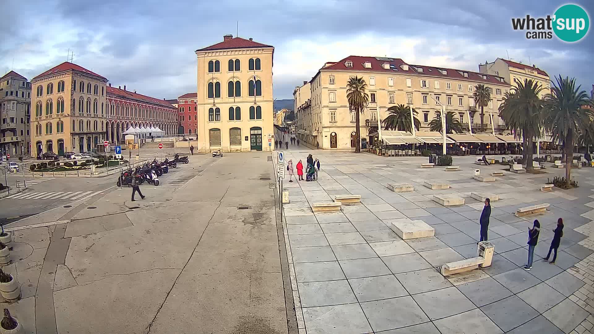 Split kamera Riva – Prokurative | Trg Republike