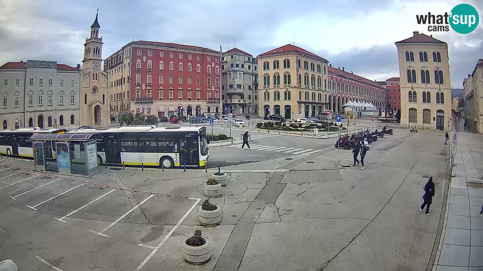 Webcam Split Riva – Prokurative | Trg Republike