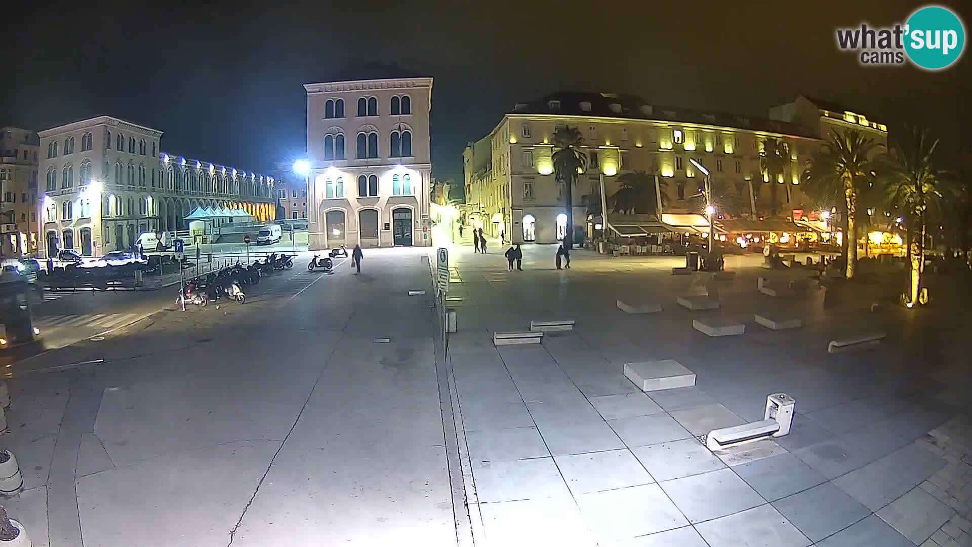 Webcam Split Riva – Prokurative | Trg Republike