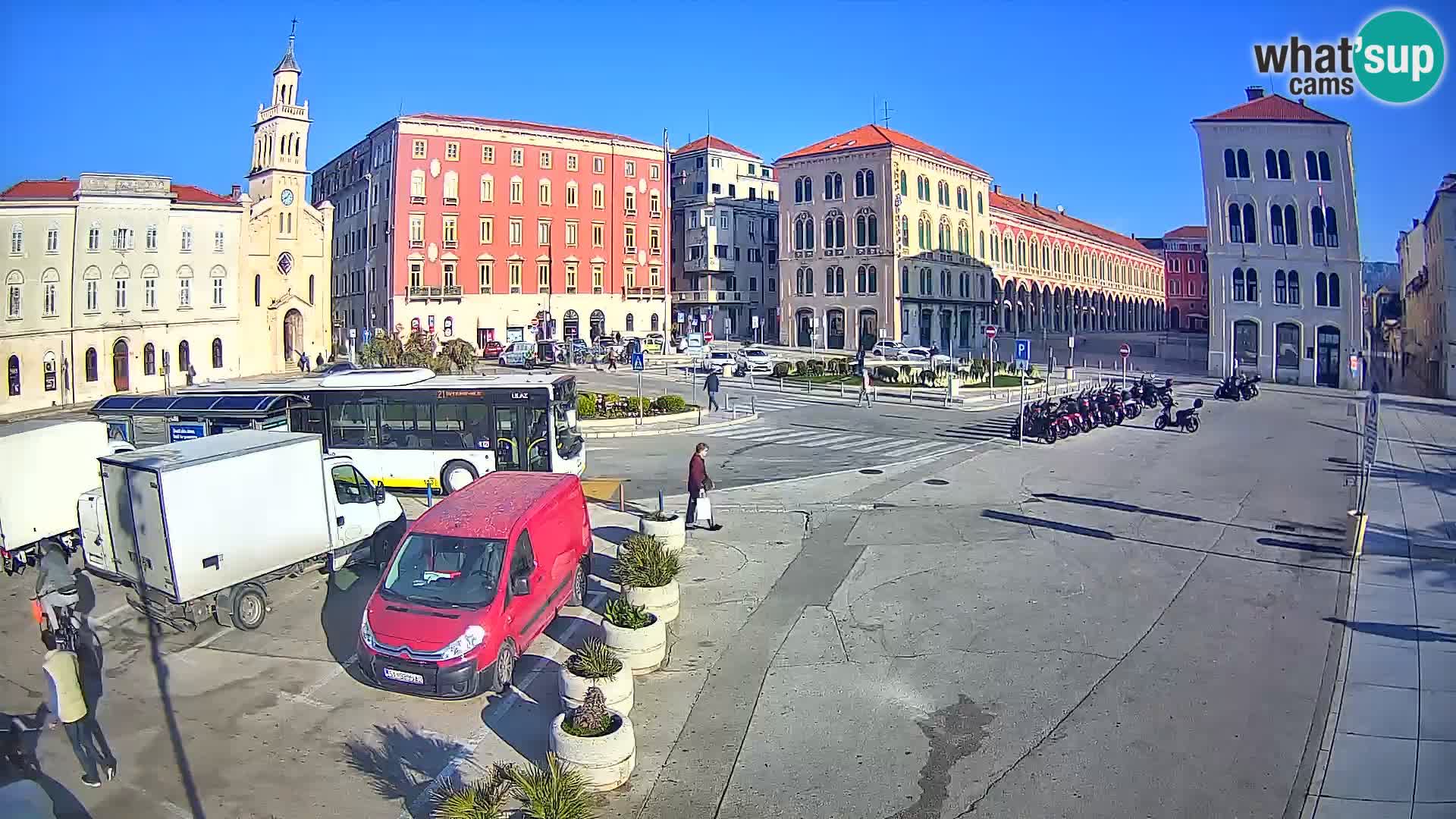 Webcam Split Riva – Prokurative | Trg Republike