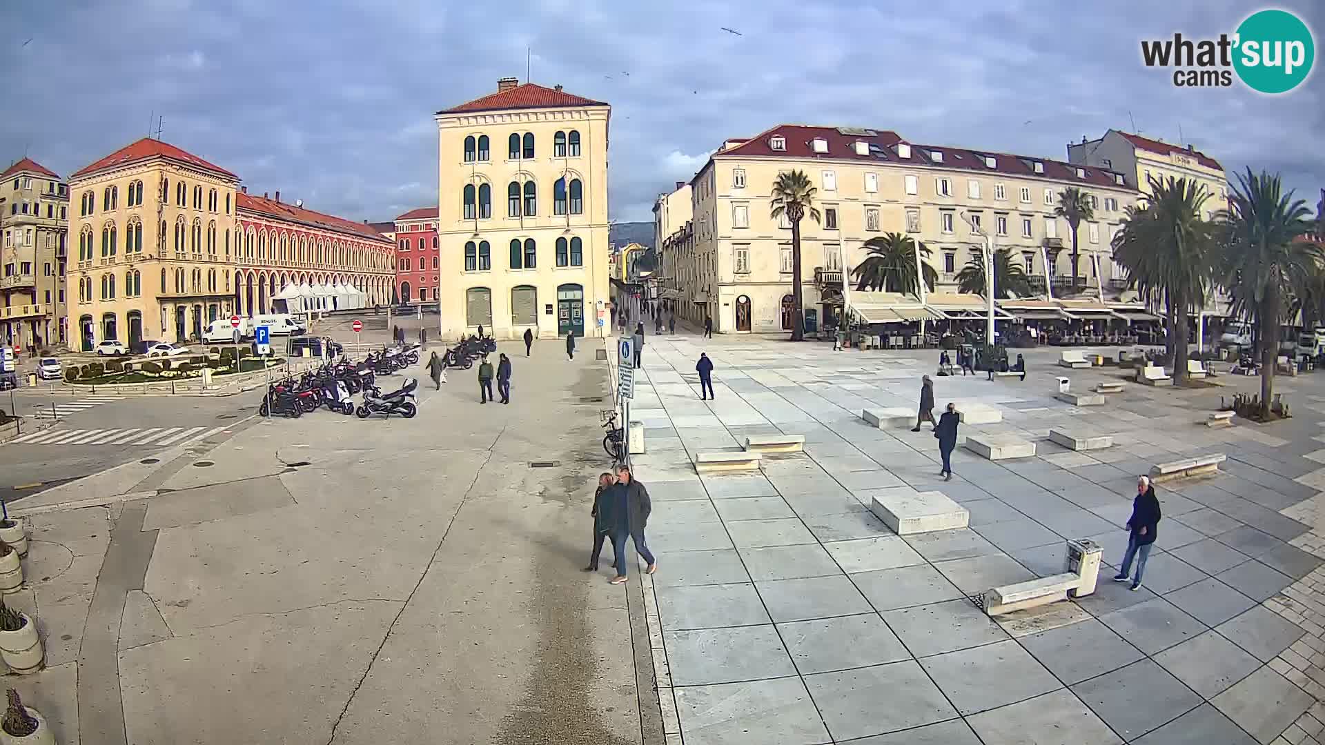 Webcam Split Riva – Prokurative | Trg Republike