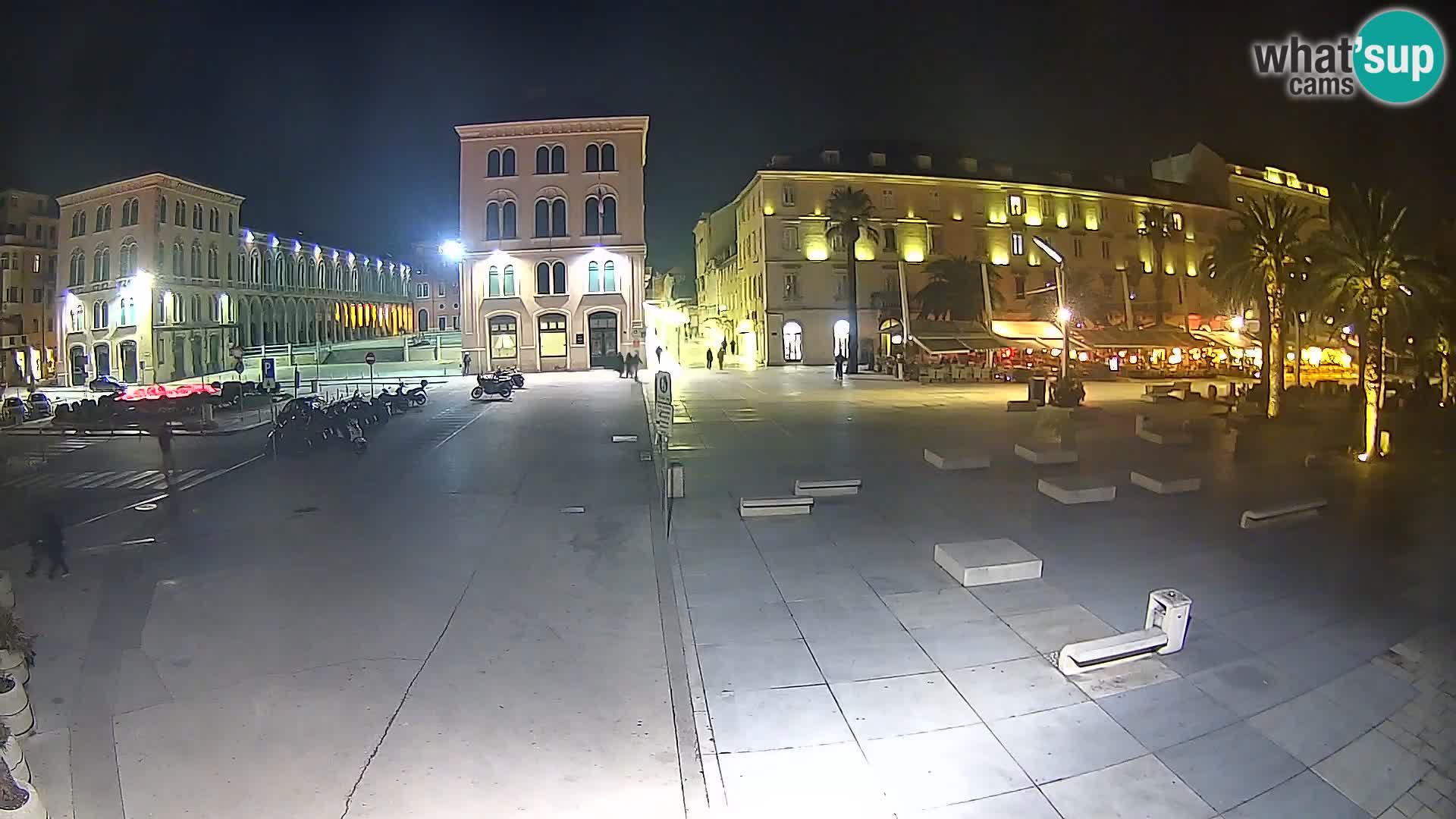Webcam Split Riva – Prokurative | Trg Republike