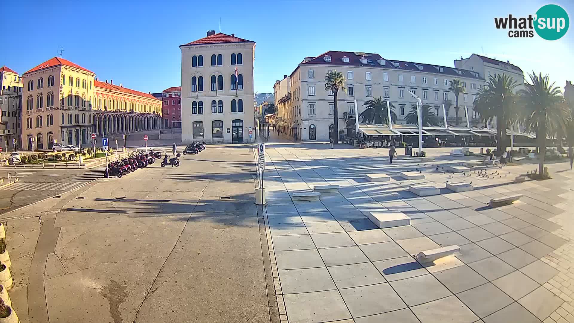 Webcam Split Riva – Prokurative | Trg Republike