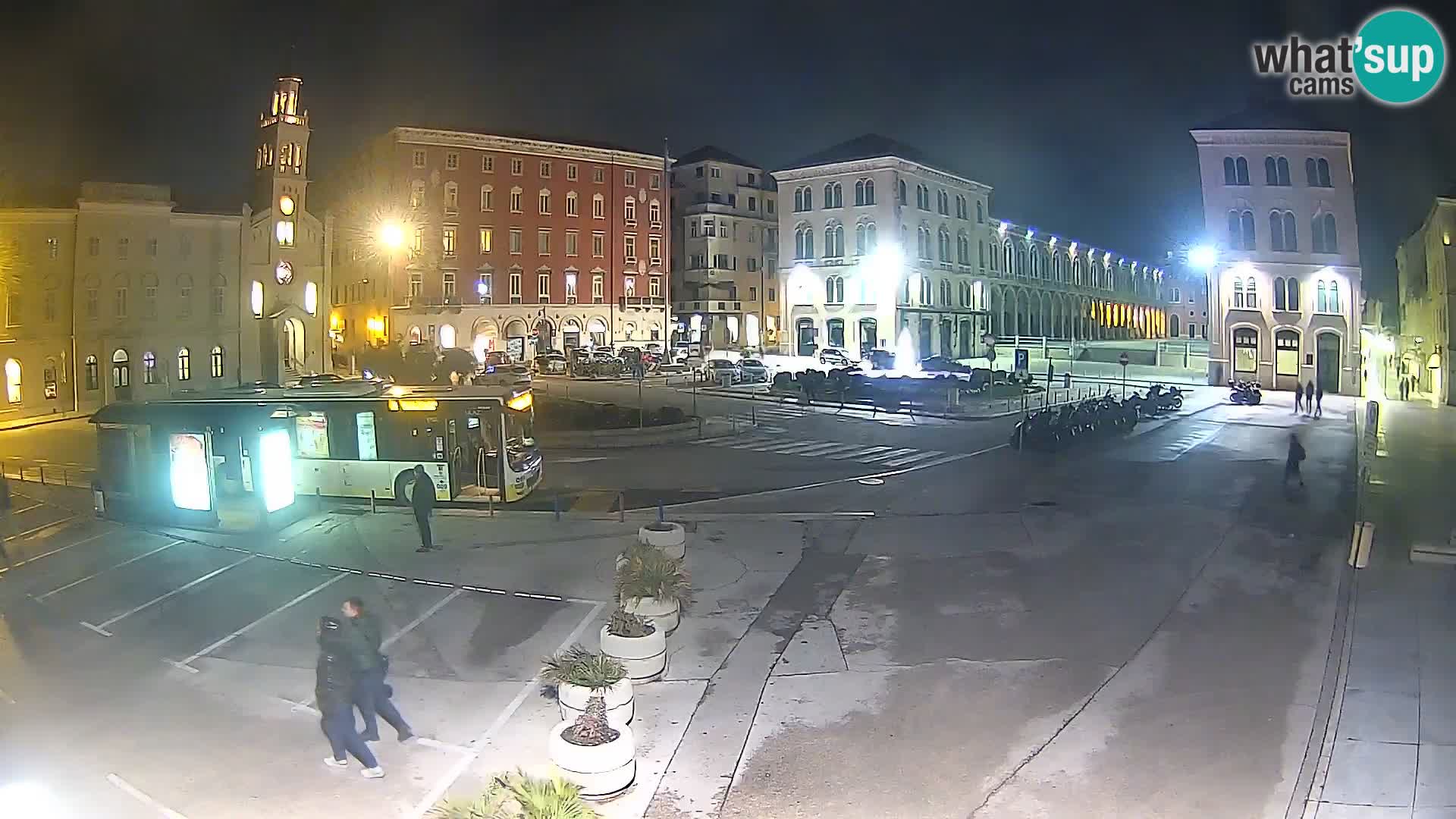 Webcam Split Riva – Prokurative | Trg Republike