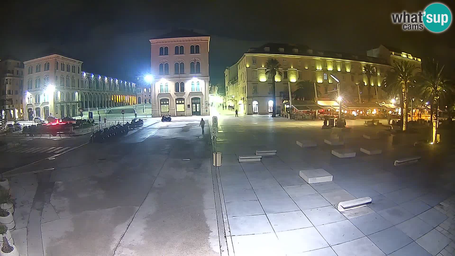 Webcam Split Riva – Prokurative | Trg Republike