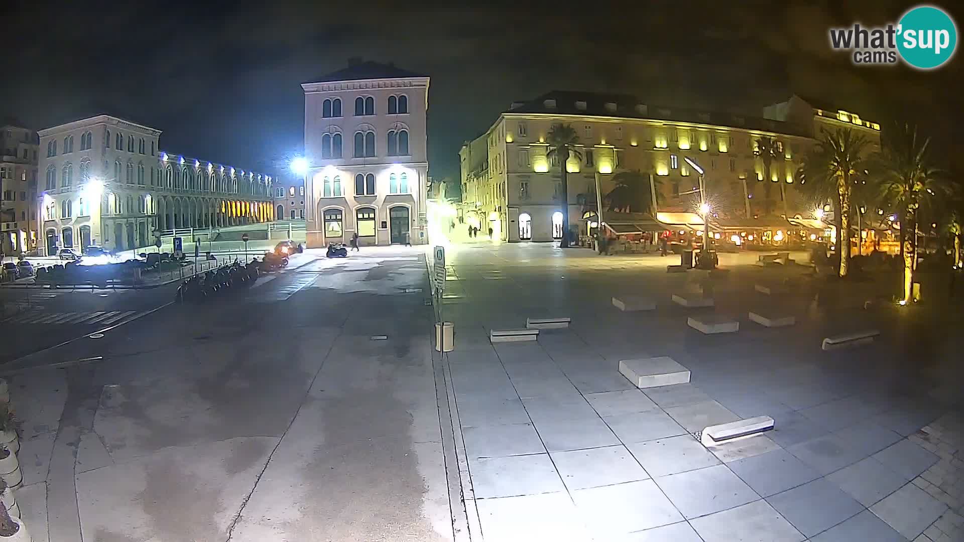 Webcam Split Riva – Prokurative | Trg Republike