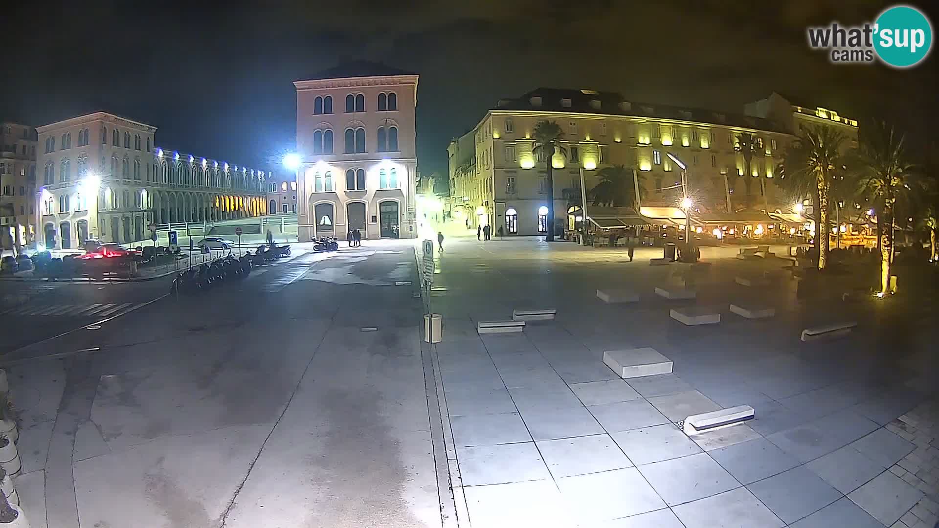 Webcam Split Riva – Prokurative | Trg Republike
