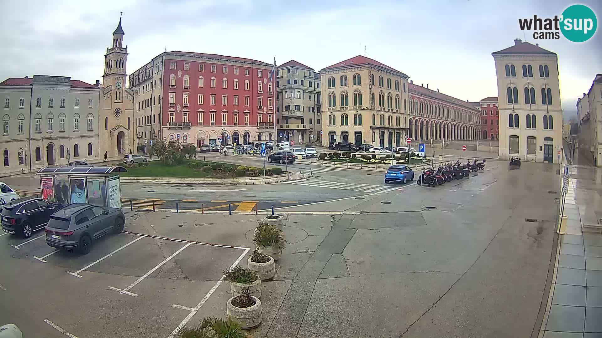 Webcam Split Riva – Prokurative | Trg Republike