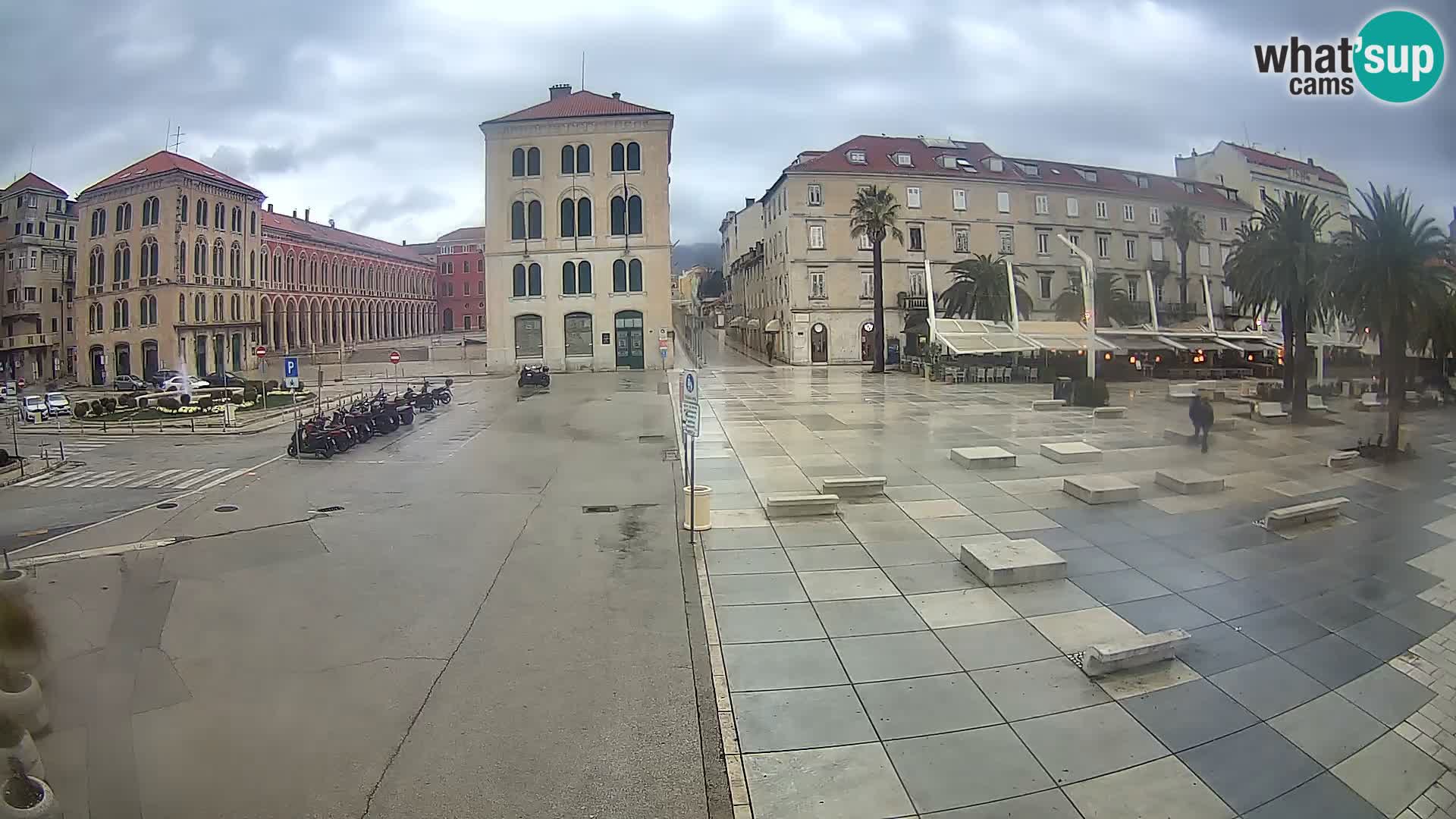 Webcam Split Riva – Prokurative | Trg Republike