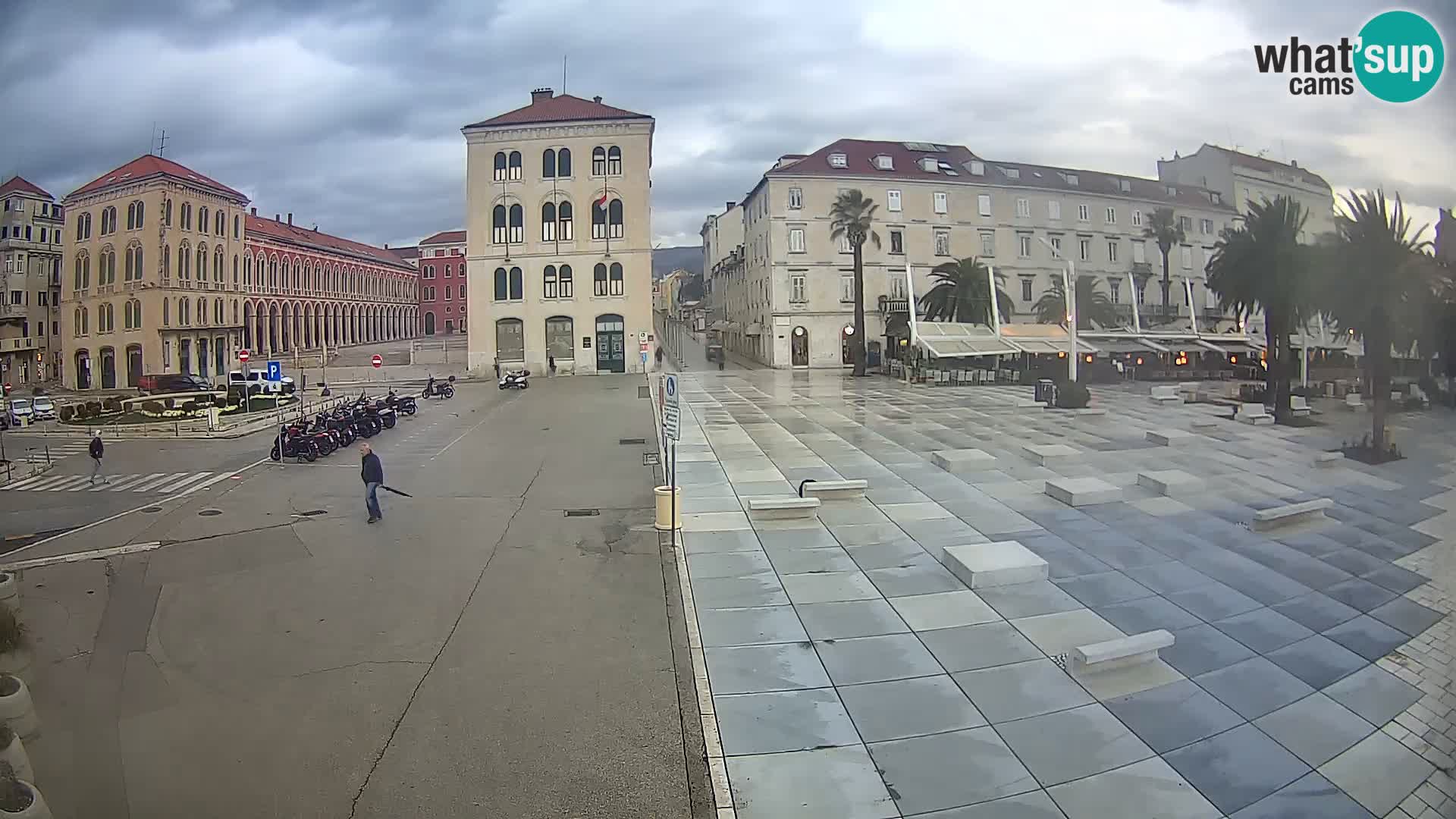 Webcam Split Riva – Prokurative | Trg Republike