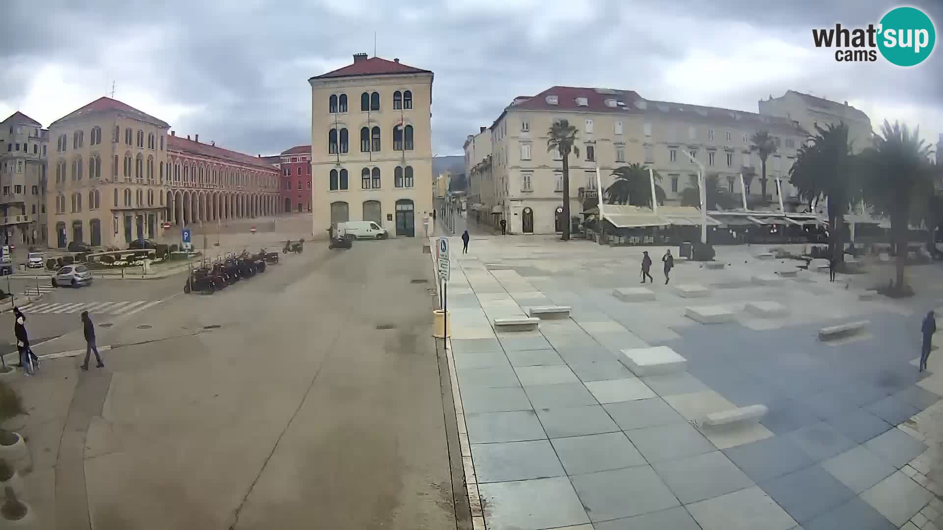 Webcam Split Riva – Prokurative | Trg Republike