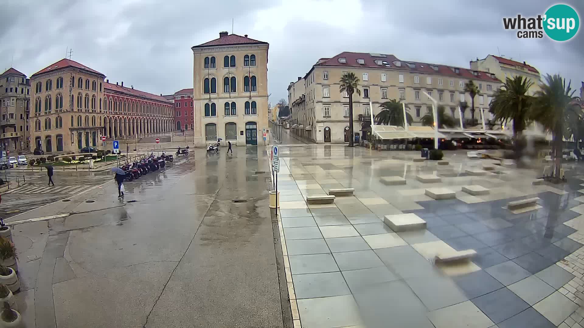 Webcam Split Riva – Prokurative | Trg Republike