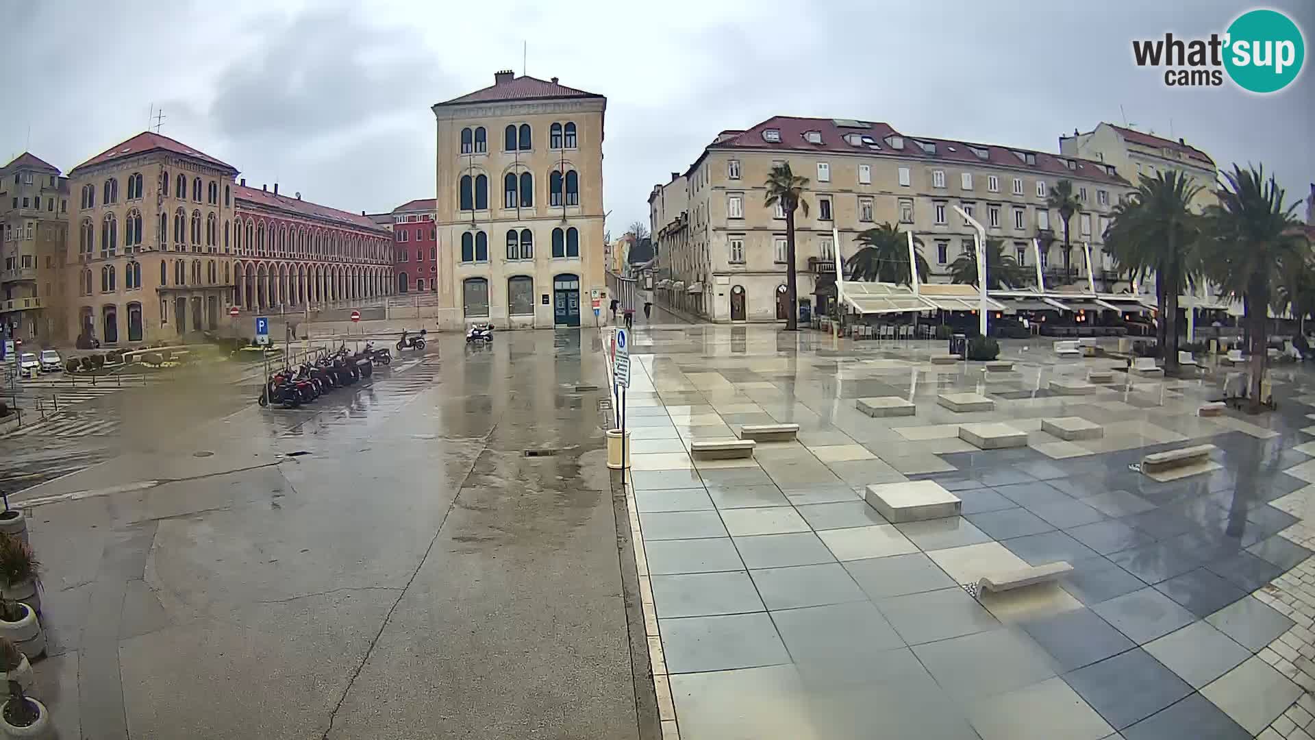 Webcam Split Riva – Prokurative | Trg Republike