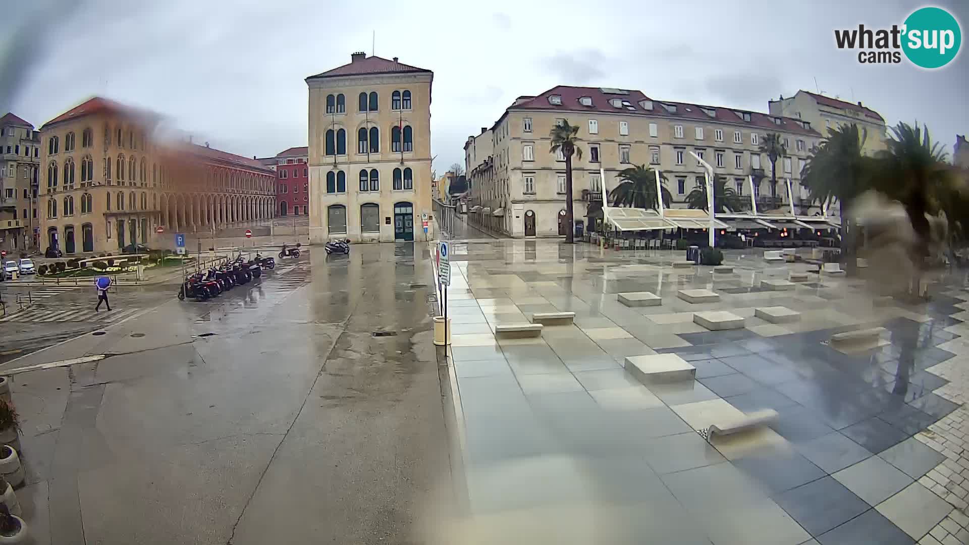 Webcam Split Riva – Prokurative | Trg Republike