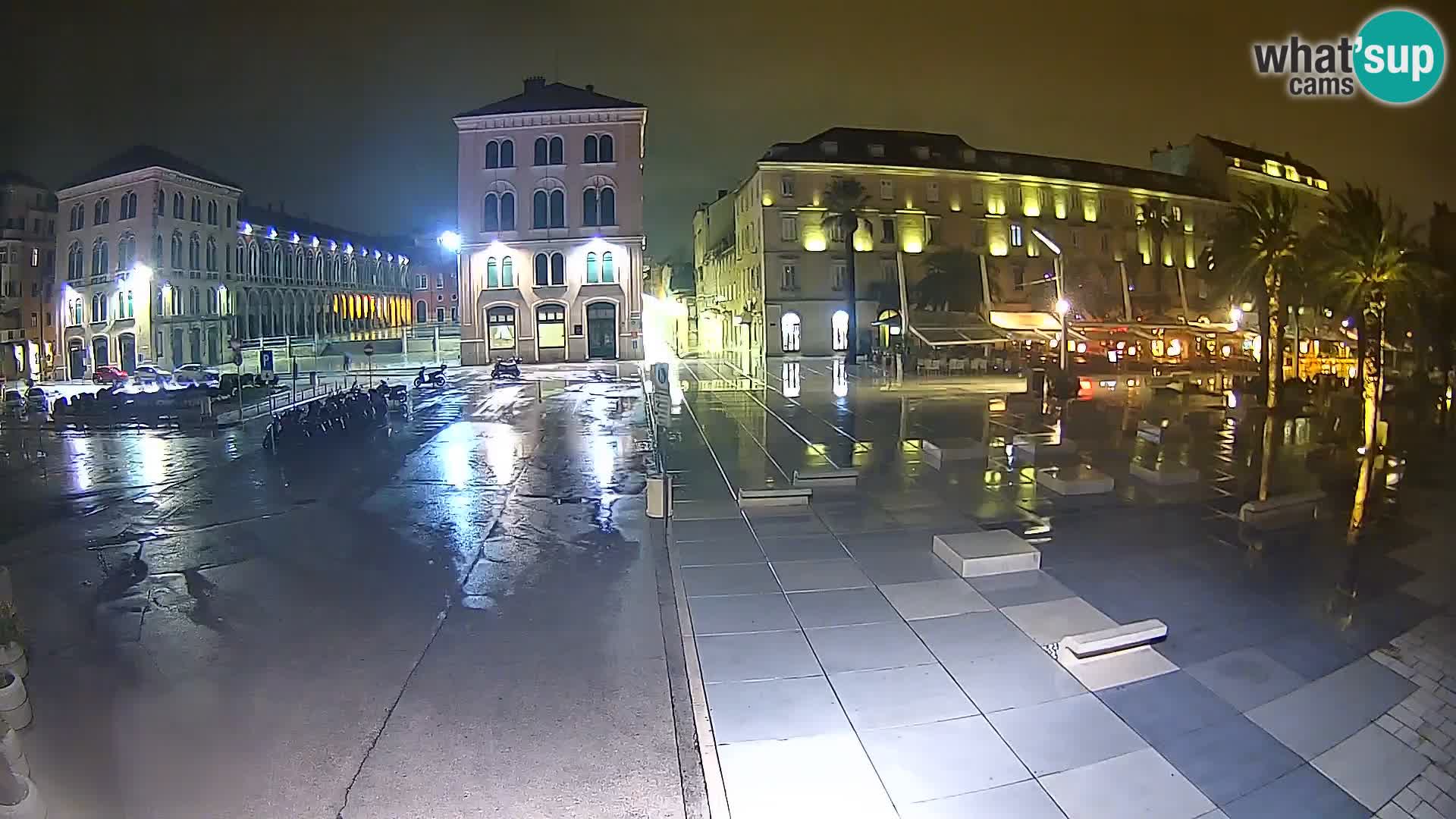 Webcam Split Riva – Prokurative | Trg Republike