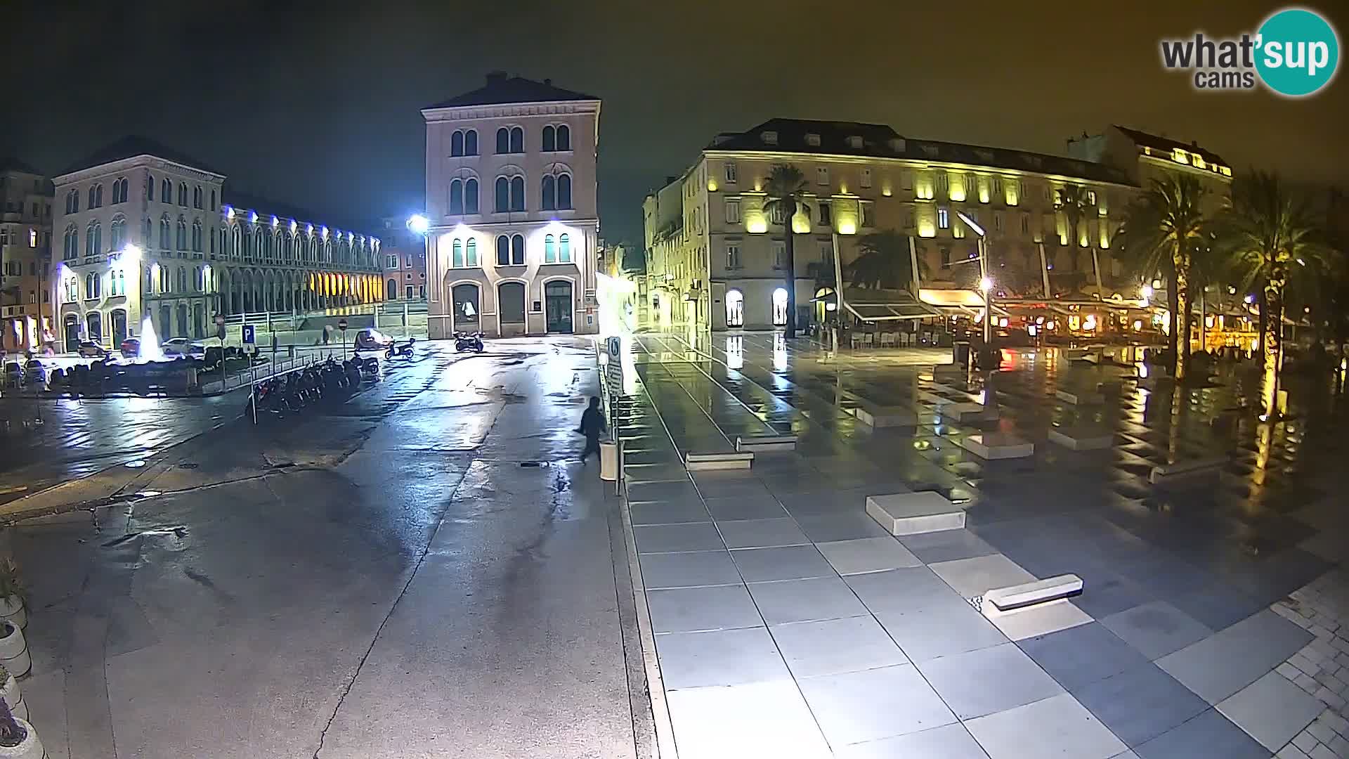 Webcam Split Riva – Prokurative | Trg Republike