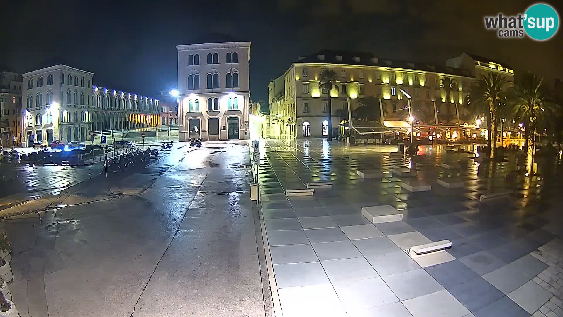 Webcam Split Riva – Prokurative | Trg Republike