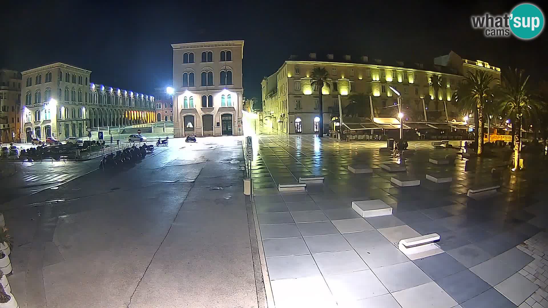 Webcam Split Riva – Prokurative | Trg Republike