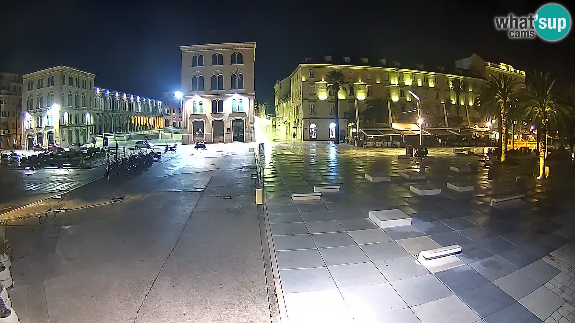 Webcam Split Riva – Prokurative | Trg Republike