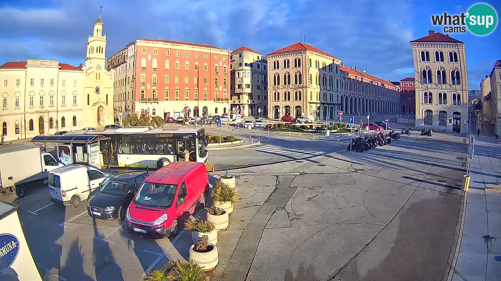 Webcam Split Riva – Prokurative | Trg Republike