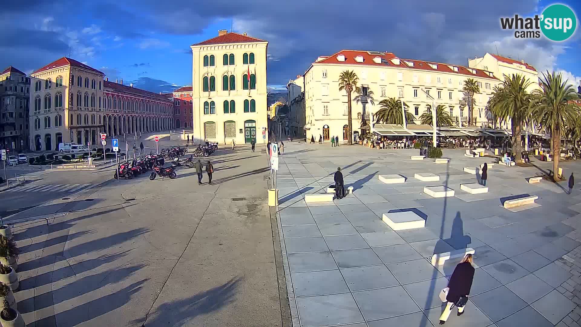 Webcam Split Riva – Prokurative | Trg Republike