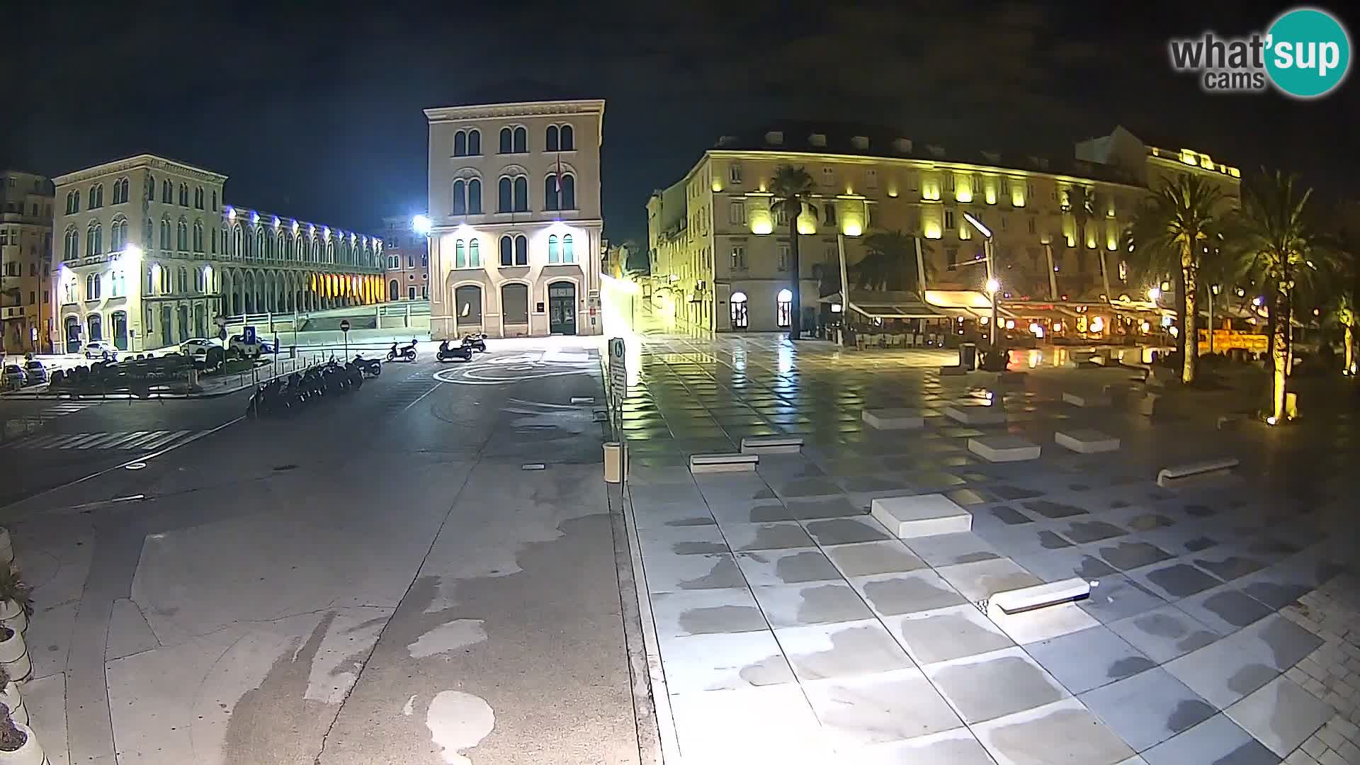 Webcam Split Riva – Prokurative | Trg Republike