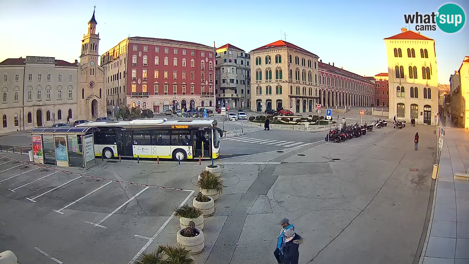 Live kamera Split Riva – Prokurative | Trg Republike