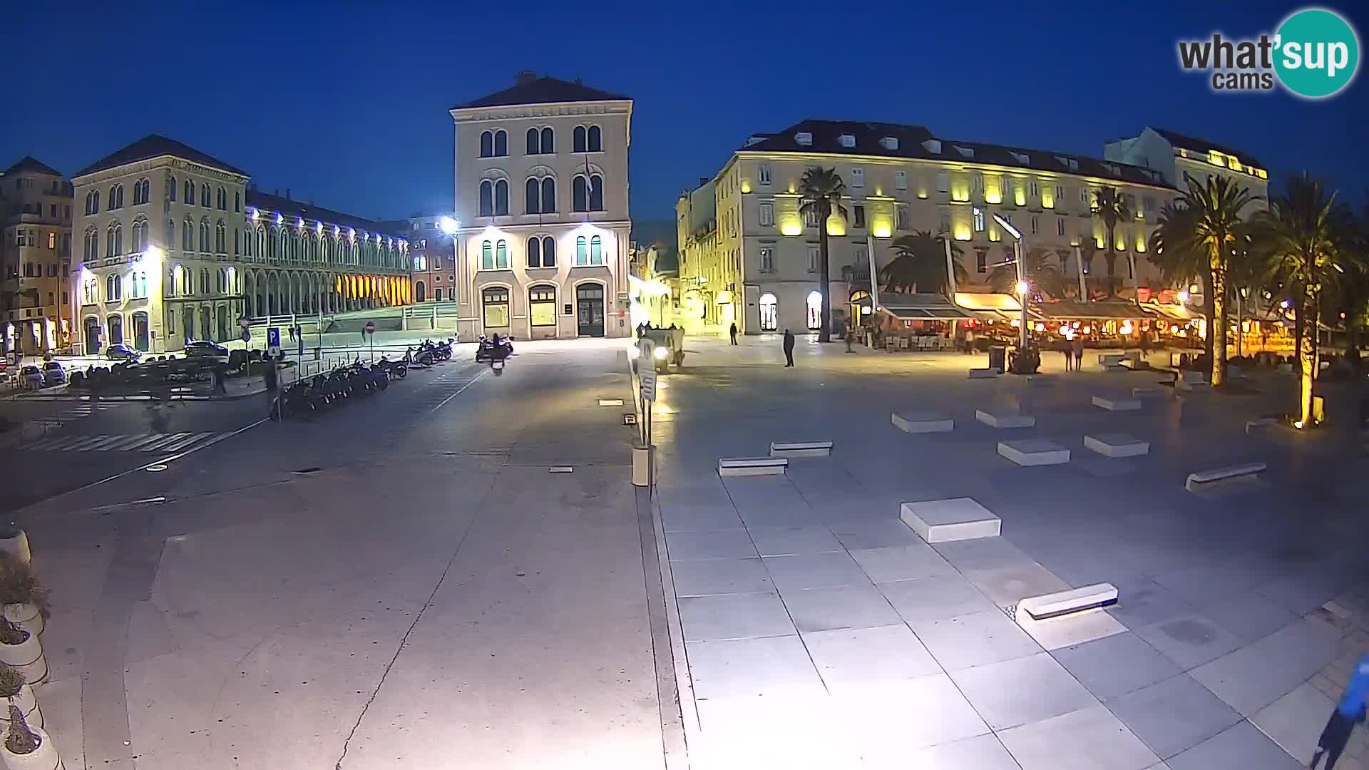 Webcam Split Riva – Prokurative | Trg Republike