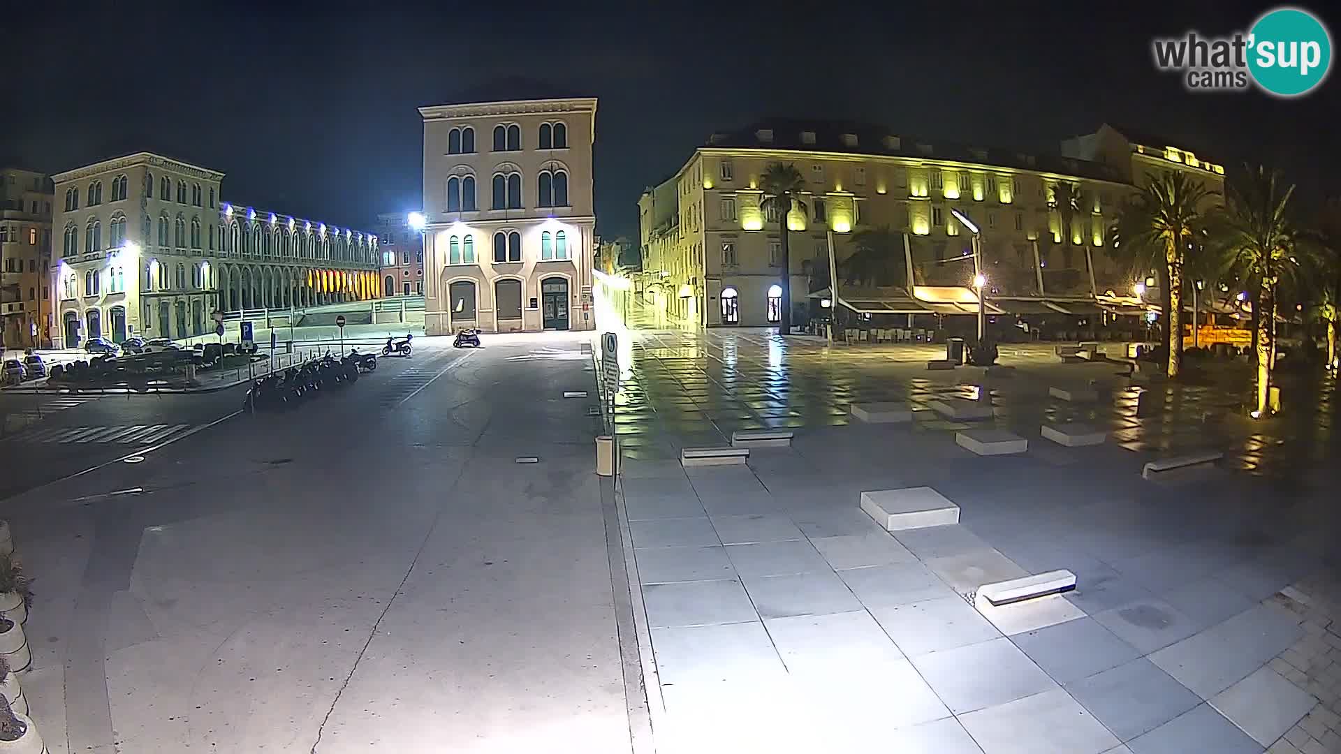 Webcam Split Riva – Prokurative | Trg Republike