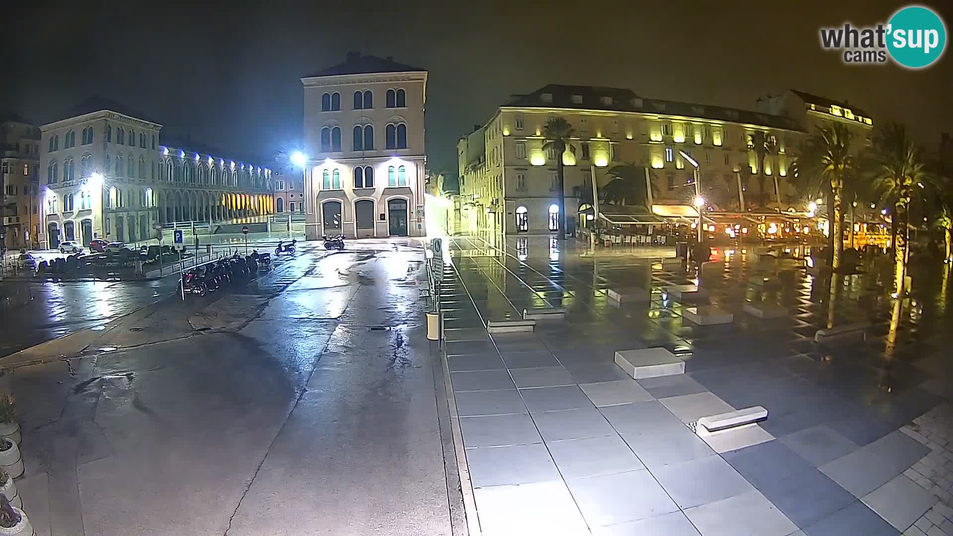 Webcam Split Riva – Prokurative | Trg Republike