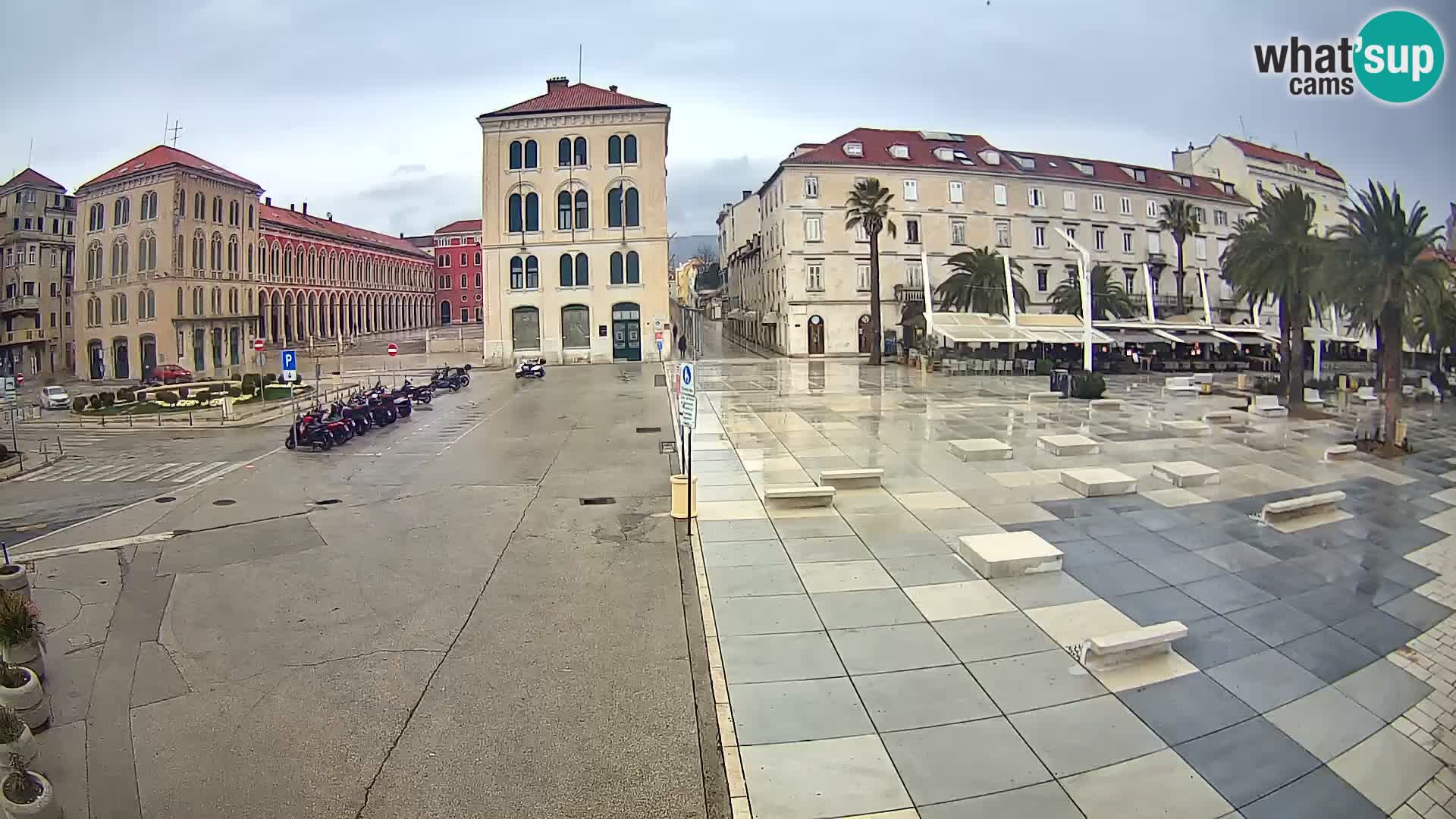 Webcam Split Riva – Prokurative | Trg Republike