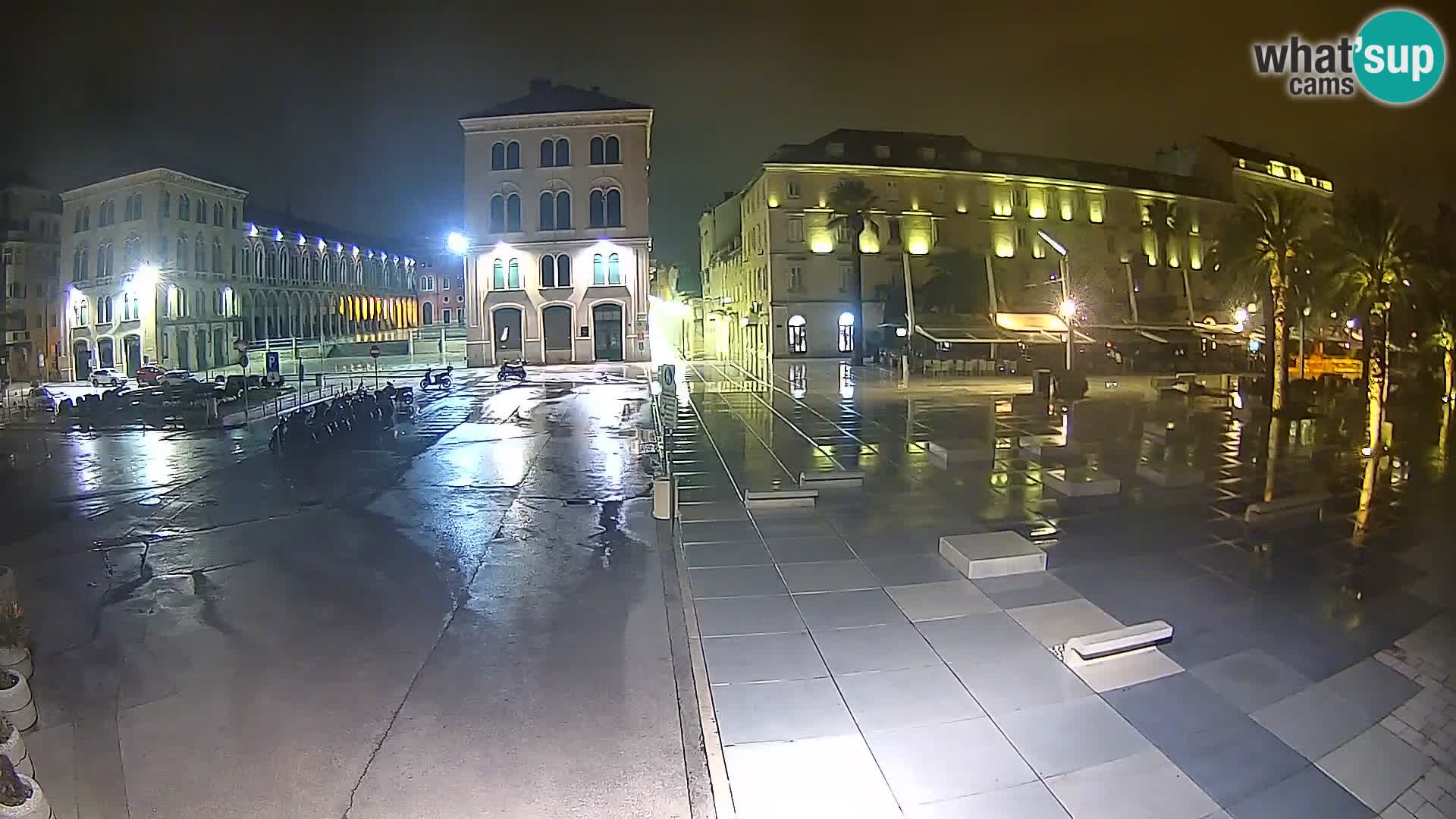 Webcam Split Riva – Prokurative | Trg Republike