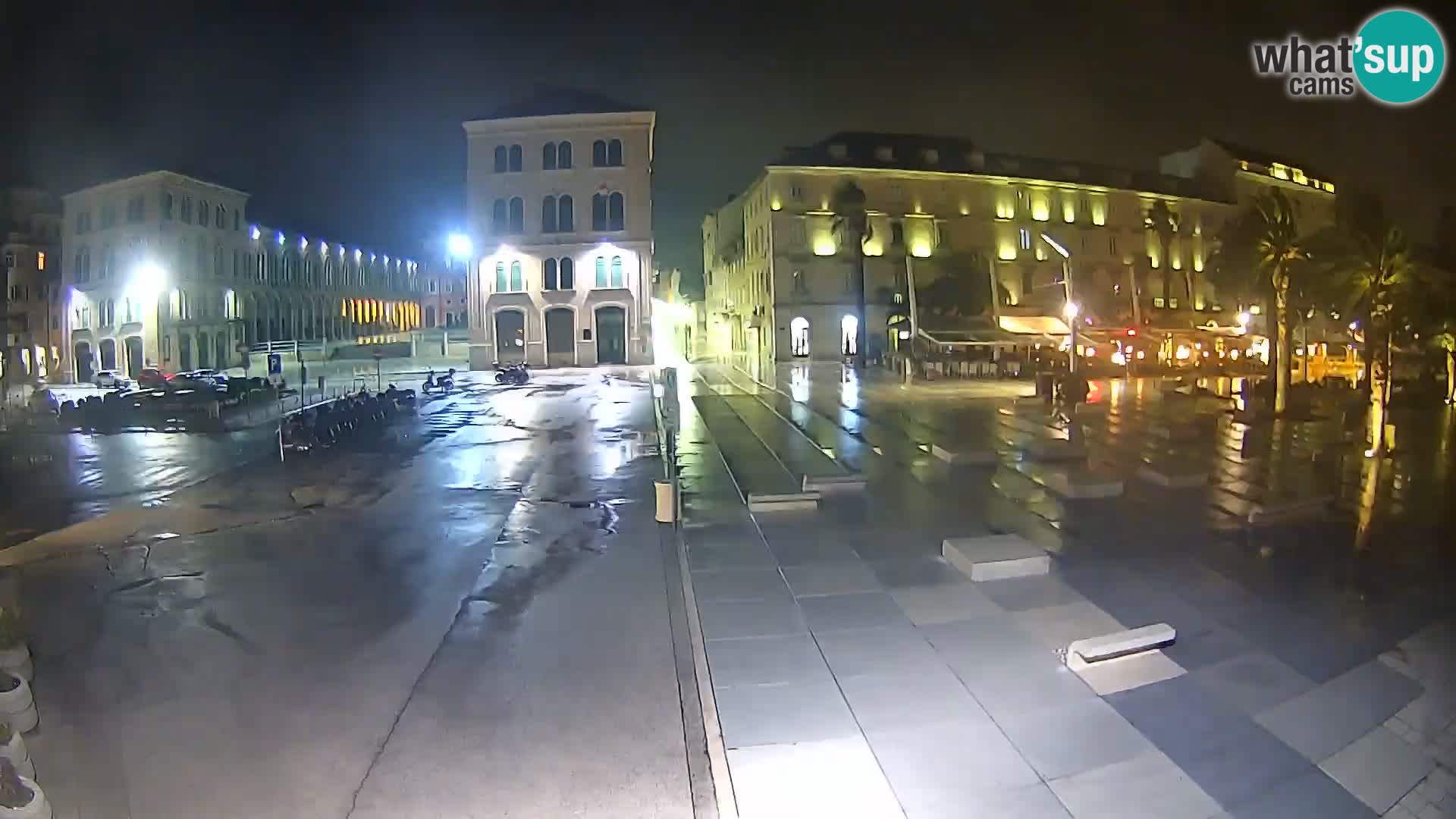 Webcam Split Riva – Prokurative | Trg Republike