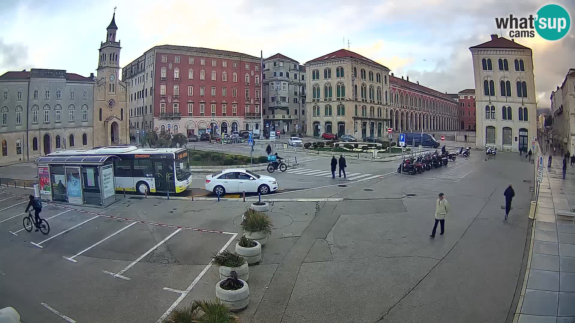 Webcam Spalato Riva – Prokurative | Piazza della Republika