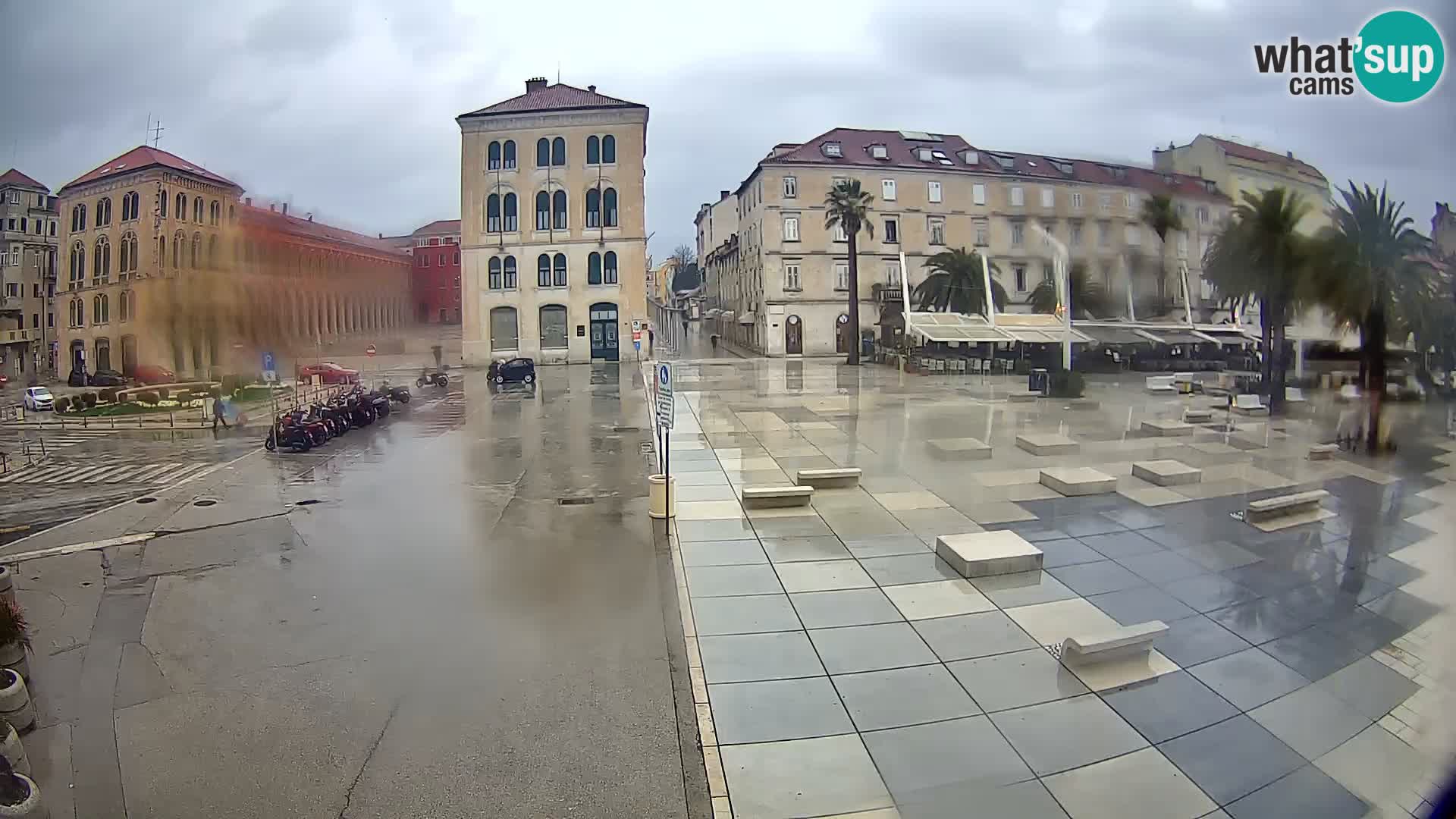 Webcam Split Riva – Prokurative | Trg Republike