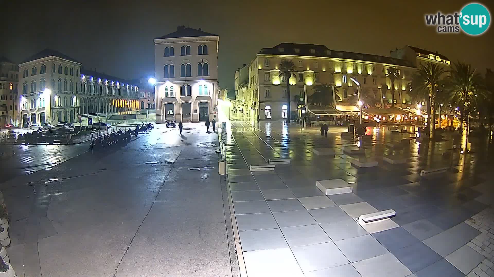 Webcam Split Riva – Prokurative | Trg Republike