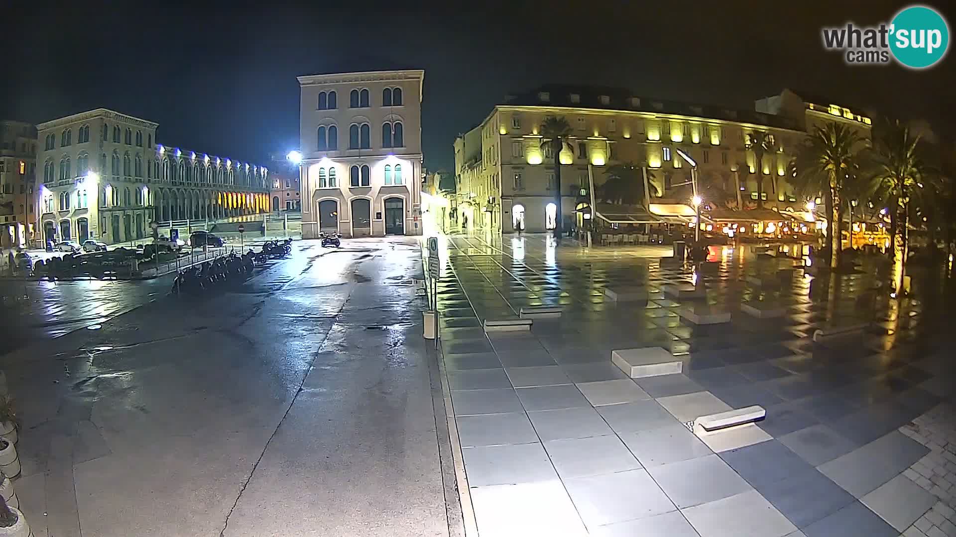 Webcam Split Riva – Prokurative | Trg Republike