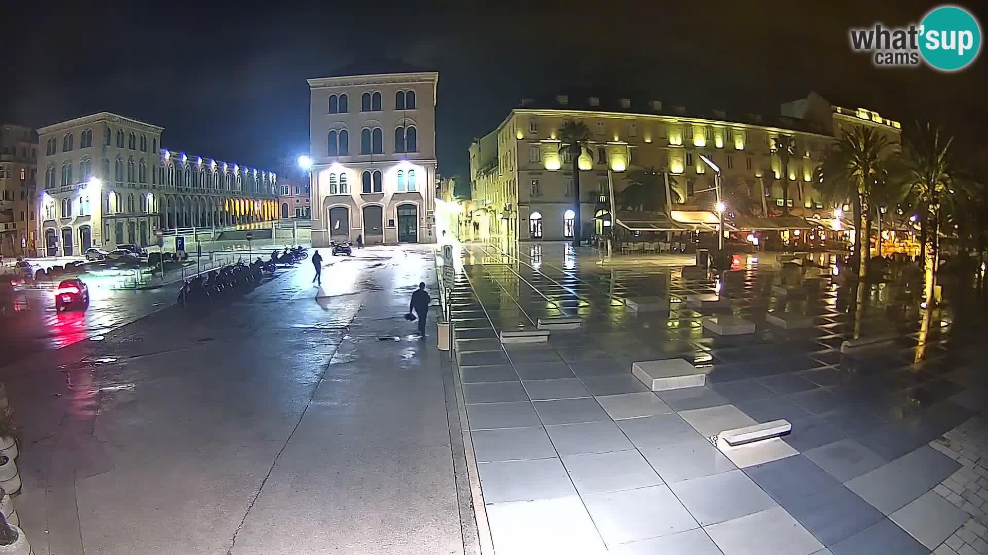 Webcam Split Riva – Prokurative | Trg Republike
