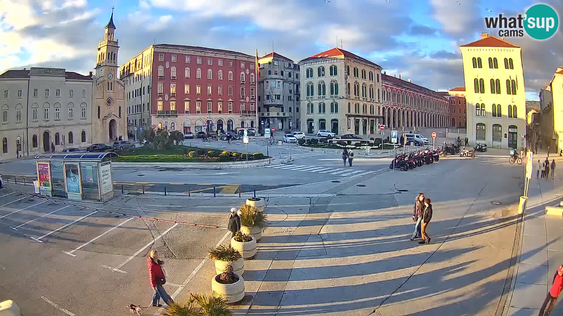 Webcam Split Riva – Prokurative | Trg Republike